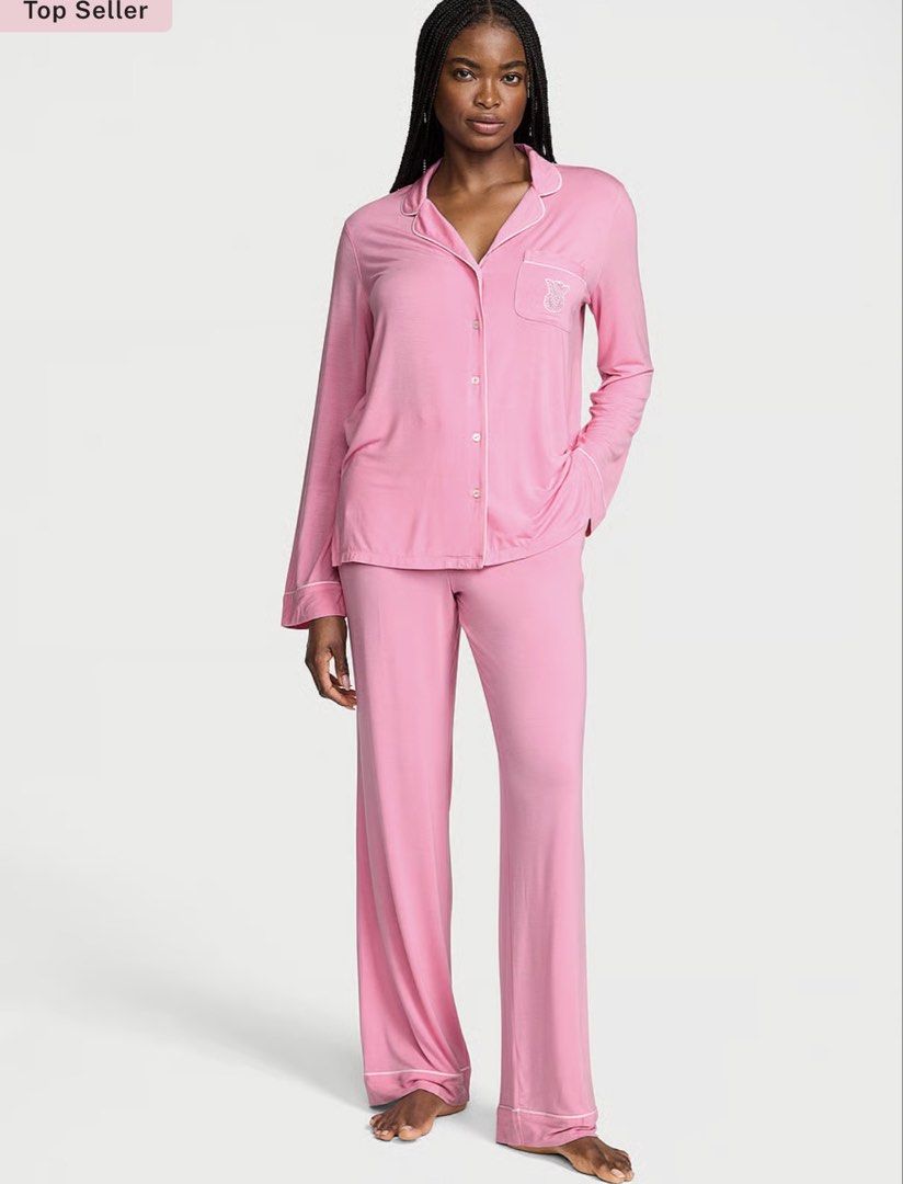 Victoria’s Secret SoSoft Pajama Set (Category: Undergarments & Loungewear) located in San Juan, La Union. Submitted by clothedbyaya (Listing ID 1461261863, Image 3). Description: ✨ CANADA PRE-ORDER PASABAY ✨ 📌 Order Details & Payment Terms Deposit: 60% Downpayment required to reserve your item Balance: Remaining balance payable within 2 months Dispatch: Item will be shipped immediately once fully paid 🚚 Shipping Options FREE Air Cargo: via LBC 