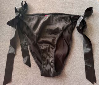 (Category: ) located in . Submitted by 99ners (Listing ID 1461146023, Image 1). Description: .