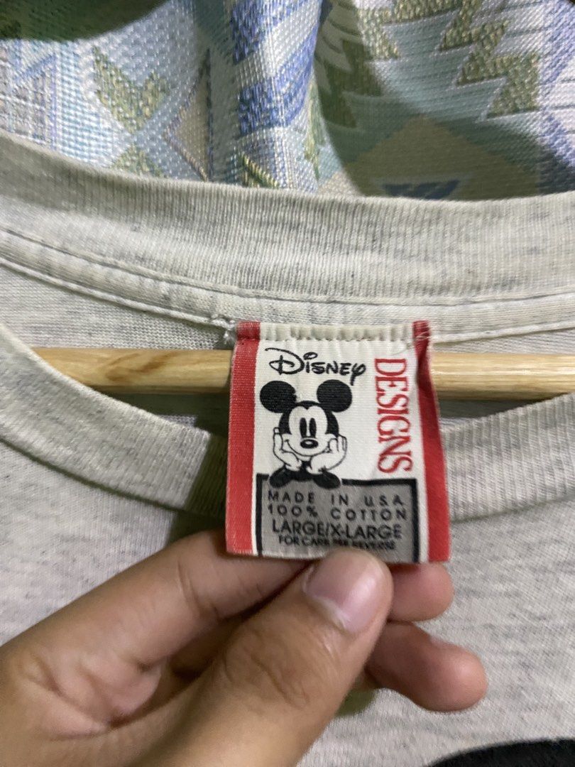 Vintage 90s Mickey Mouse (Category: Tshirts & Polo Shirts ) located in Manila. Submitted by all_about2 (Listing ID 1461216156, Image 3). Description: .