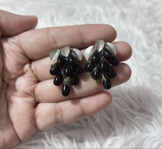 (Category: ) located in . Submitted by dalle_closet (Listing ID 1461188694, Image 1). Description: .