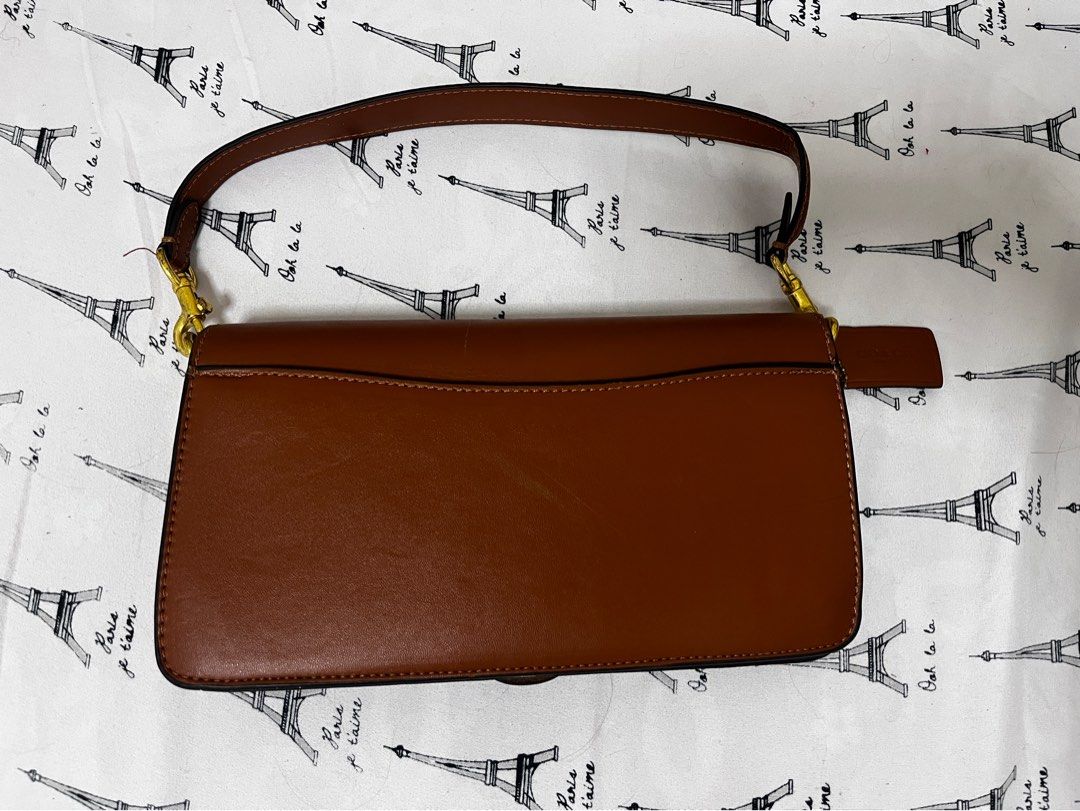 Vintage coach bag (Category: Purses & Pouches) located in Carmona. Submitted by ibeamedina.241 (Listing ID 1461248728, Image 2). Description: .