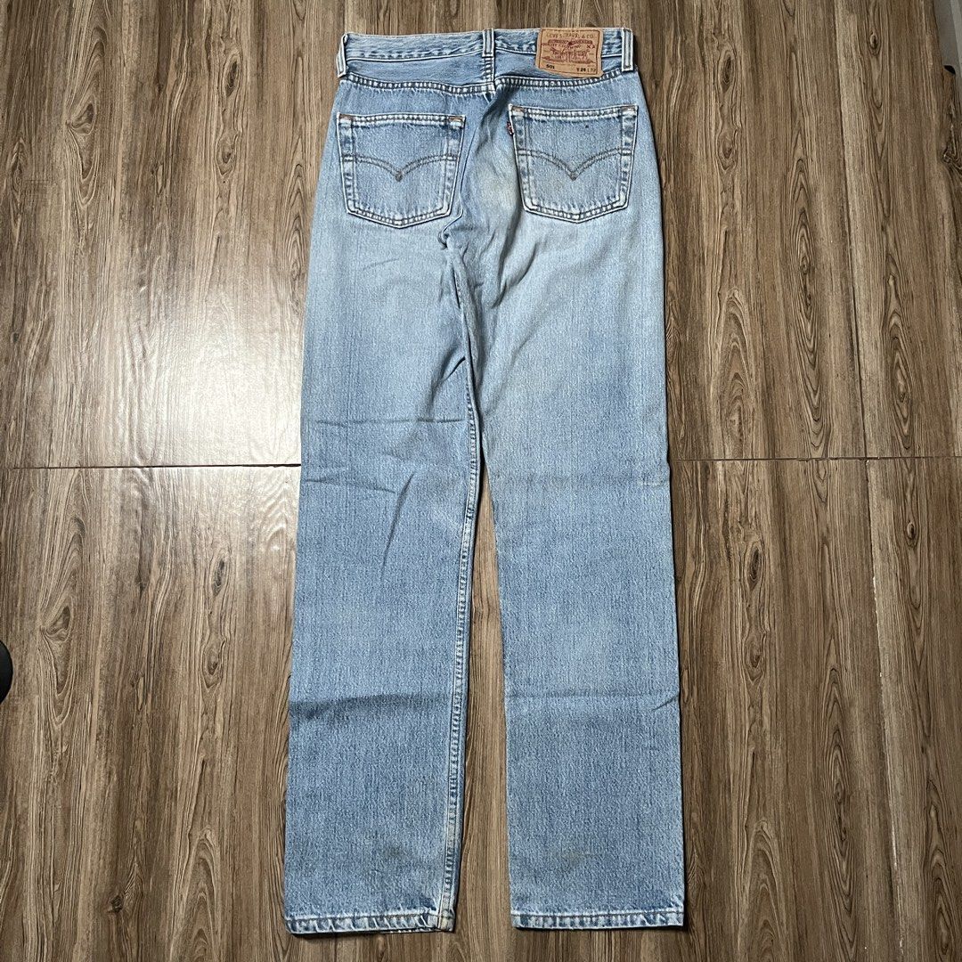 Vintage Levi’s 501 Womens (Category: Jeans) located in Marikina City. Submitted by wayupcollective (Listing ID 1461309616, Image 1). Description: Vintage Levi’s 501 Womens F ~ Size 28 ~ Vintage condition ~ Check photos for flaws Measurement Waist: 28” Rise: 11” Inseam: 31” Thigh: 10” Knee: 8” Hem: 7” Length: 41” .