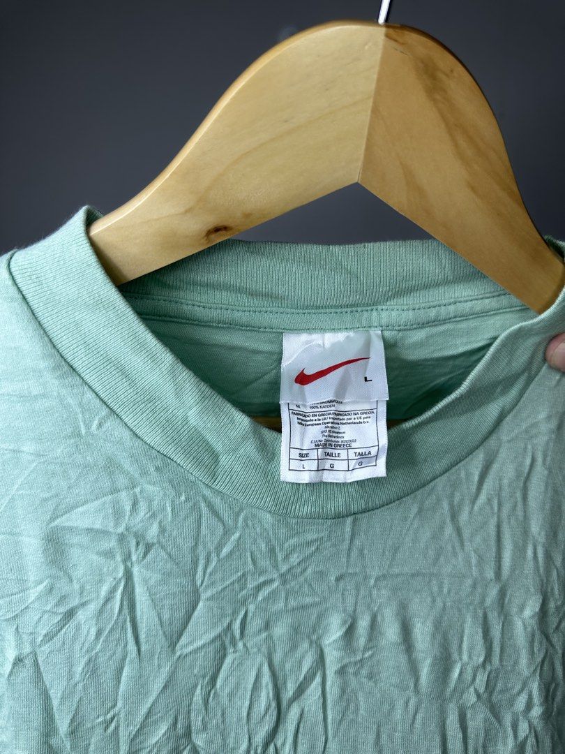 VINTAGE NIKE SIDE SWOOSH (Category: Tshirts & Polo Shirts ) located in Molave. Submitted by thriftmate13 (Listing ID 1461207358, Image 2). Description: .