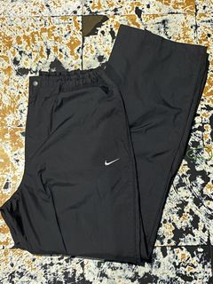 (Category: ) located in . Submitted by nikefinds (Listing ID 1461295215, Image 1). Description: .