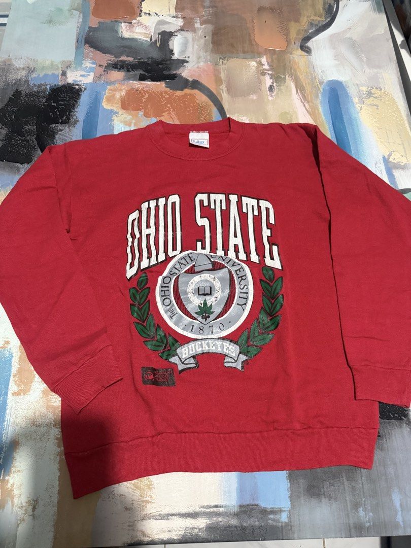 Vintage Ohio state sweater (Category: Tshirts & Polo Shirts ) located in Las Pinas. Submitted by thrftmnl. (Listing ID 1461225704, Image 1). Description: Vintage Ohio State sweater Tultex Size: Large Dimes Width: 20.5 Length: 26 Issue: crackprint.