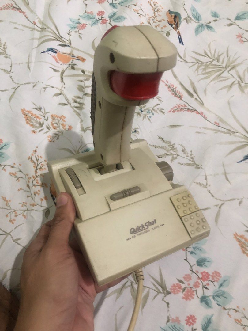 Vintage Quickshot SkyHawk PC controller untested (Category: Controllers) located in Quezon City. Submitted by markgolveo (Listing ID 1461165608, Image 1). Description: Vintage Quickshot SkyHawk PC controller untested.