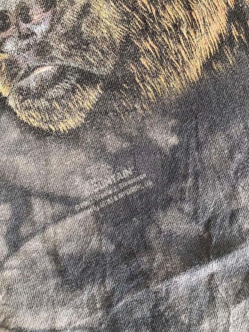 VINTAGE THE MOUNTAIN 4 BEARS FIRST GEN (Category: Formal Shirts) located in Argao. Submitted by thrift_ni_ar (Listing ID 1461142493, Image 3). Description: VINTAGE THE MOUNTAIN 4 BEARS FIRST GEN ‼️ EXCELLENT CONDITION SIZE XL-XXL W 26 / L 30 COLORATE 9.8 / 10 ISSUE : MINIMAL PINHOLE 550 + SF 🛒🛒.