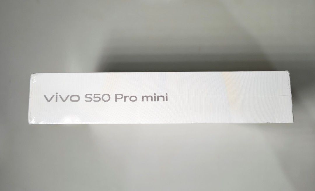 Vivo S50 Pro mini 5G Smartphone (Category: Vivo) located in Caloocan City. Submitted by Yhangyhang (Listing ID 1461301061, Image 3). Description: FOR SALE OR SWAP VIVO S50 PRO MINI 5G 12gb/256gb Color purple CN Rom Snapdragon 8 gen 5 Ideal for everyday tasks photography and gaming Brandnew yan inopen lang for checking Openline to all network Check & test all you want Meet up, Pick up & COD Get yours now!.