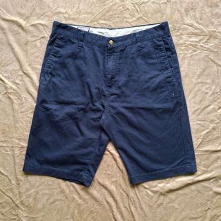 (Category: ) located in . Submitted by made.by (Listing ID 1461258159, Image 1). Description: .