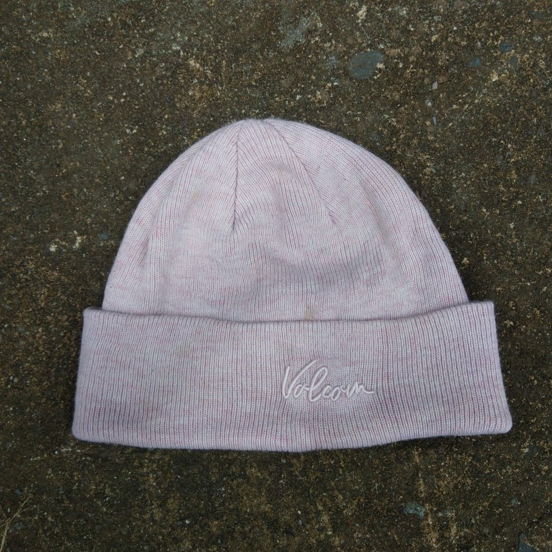 Volcom Pink Knit Beanie (Category: Hats & Beanies) located in Tanza. Submitted by ThriftPieces (Listing ID 1461223957, Image 1). Description: - Brand: Volcom - Type: Pink knit beanie - Features: Embroidered Volcom logo on front - Material: Soft and comfortable - Use: Keeps you warm, adds style, great for casual wear.