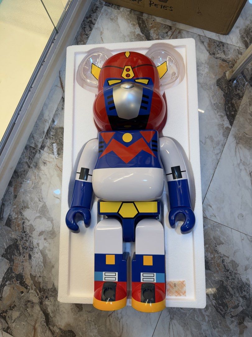 Voltes-V Bearbricks 1000% (Category: Designer & Blind Box Toys) located in Paranaque City. Submitted by icko007 (Listing ID 1461162680, Image 3). Description: Voltes-V Bearbricks 1000% No issue yan see pics! Price ₱49k Lowest n yan sa market baka tumawad ka pa No Rush Shipping /Dibs now pay now Location Paranaque Payment Gcash/Bpi Shipping Lalamove/Lbc Buyers Risk / Fee ‼️Seller is not responsible for: lost, stolen, or damaged packages..
