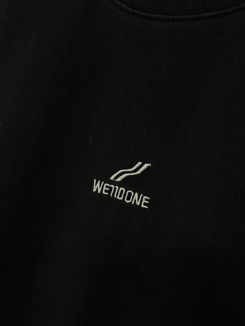 Welldone (Category: Tshirts & Polo Shirts ) located in Manila. Submitted by zro2hnd.10 (Listing ID 1461245726, Image 3). Description: Welldone (rare design) Large 22x29 Excellent condition No issue 9/10 color rate.