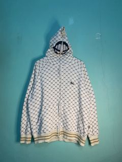 (Category: ) located in . Submitted by deadgarments (Listing ID 1461273130, Image 1). Description: .