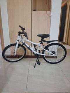 (Category: ) located in . Submitted by rsutanto (Listing ID 1461204443, Image 1). Description: .