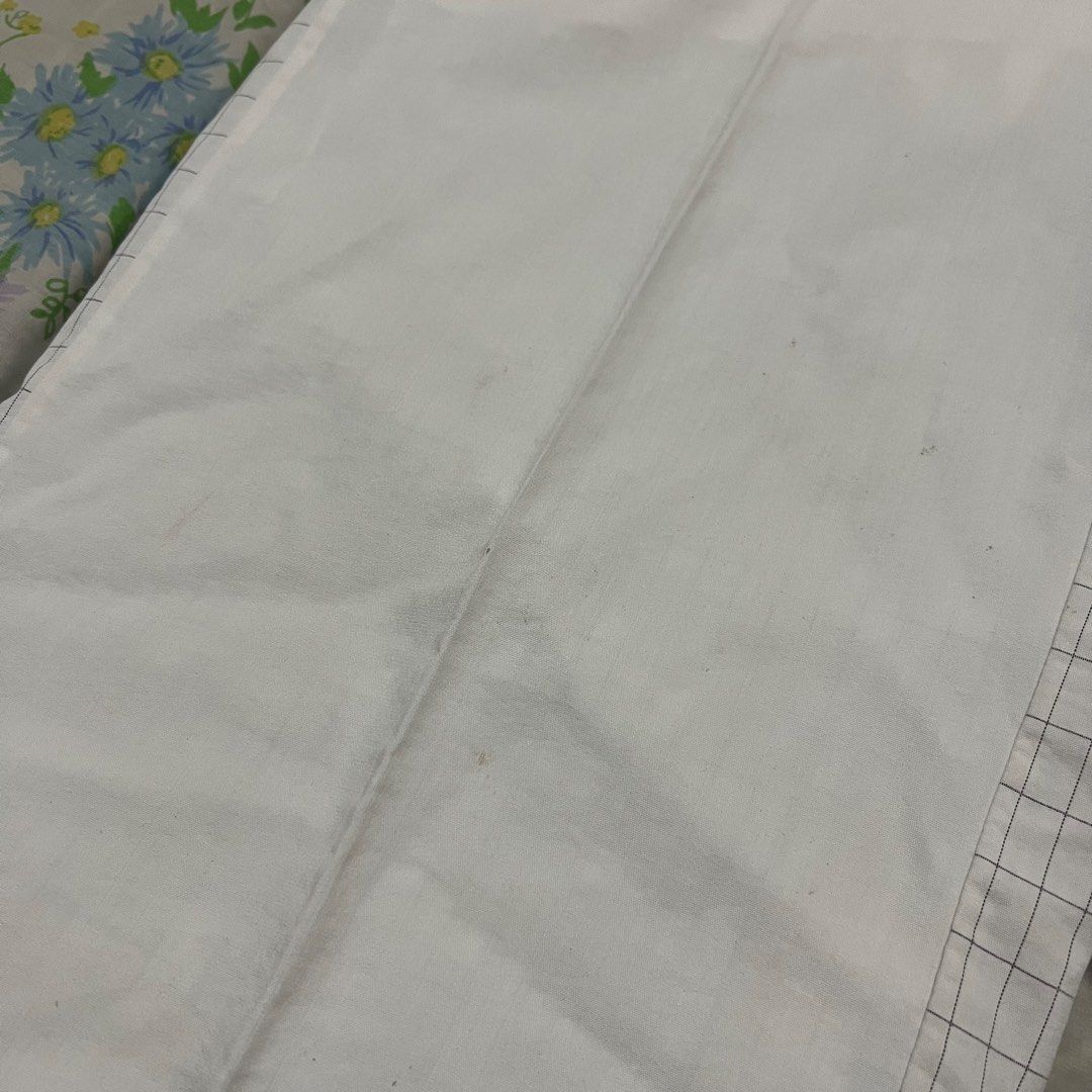 White Wide Leg Pants with Grid Pattern (Category: Other Bottoms) located in Marikina City. Submitted by prelovedbydee. (Listing ID 1461284632, Image 2). Description: - high-waisted fit - garterized waistband at the back - tag size - with some stains: 2nd pic can negotiate ☺️.