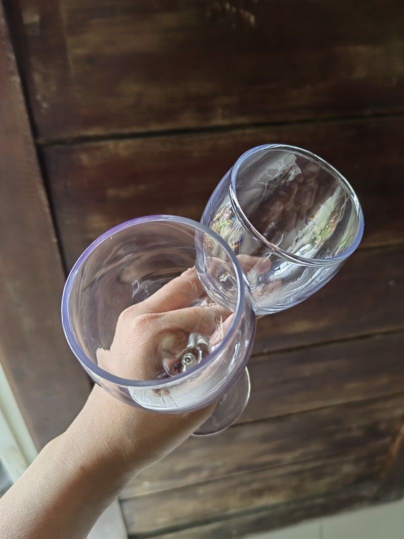 Wine Glass (Category: Other Kitchenware & Tableware) located in Caloocan City. Submitted by janinetenoso (Listing ID 1461191649, Image 3). Description: 15cm tall 35 each 15pcs available North Caloocan Pick up only or lalamove para iwas damage.
