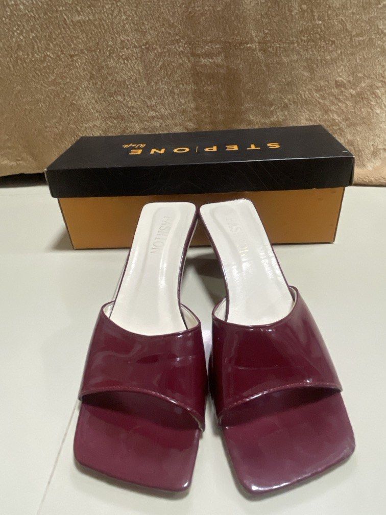 Wine Red Heeled Sandals (Category: Flats & Sandals) located in General Trias. Submitted by walterwhiteyo (Listing ID 1461152146, Image 2). Description: Size: 38.
