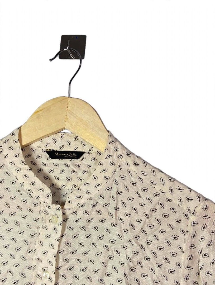 Women's Massimo Dutti · Beige (Category: Longsleeves) located in Taguig. Submitted by owlthrifty (Listing ID 1461134526, Image 2). Description: Size:XS-Small Good as new ✔️💯 In excellent condition ✔️💯.