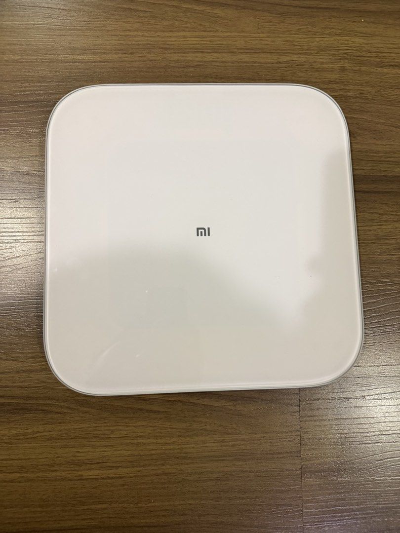 Xiaomi Mi Smart Scale 2 XMTZC04HM (Category: Health Monitors & Weighing Scales) located in Manila. Submitted by mr.arnie (Listing ID 1461281866, Image 1). Description: - Xiaomi Mi Smart Scale 2 (Model: XMTZC04HM) - Measures weight accurately from 100g up to 150kg - Stylish and sleek white design - Easy to power with 3 x AAA batteries - Ideal for monitoring your fitness journey.