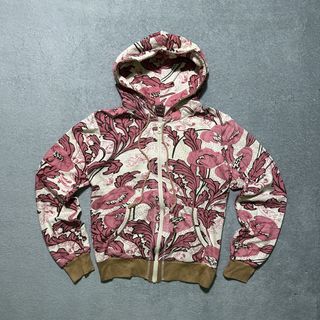 (Category: ) located in . Submitted by rochelle_archive_garments (Listing ID 1461322543, Image 1). Description: .
