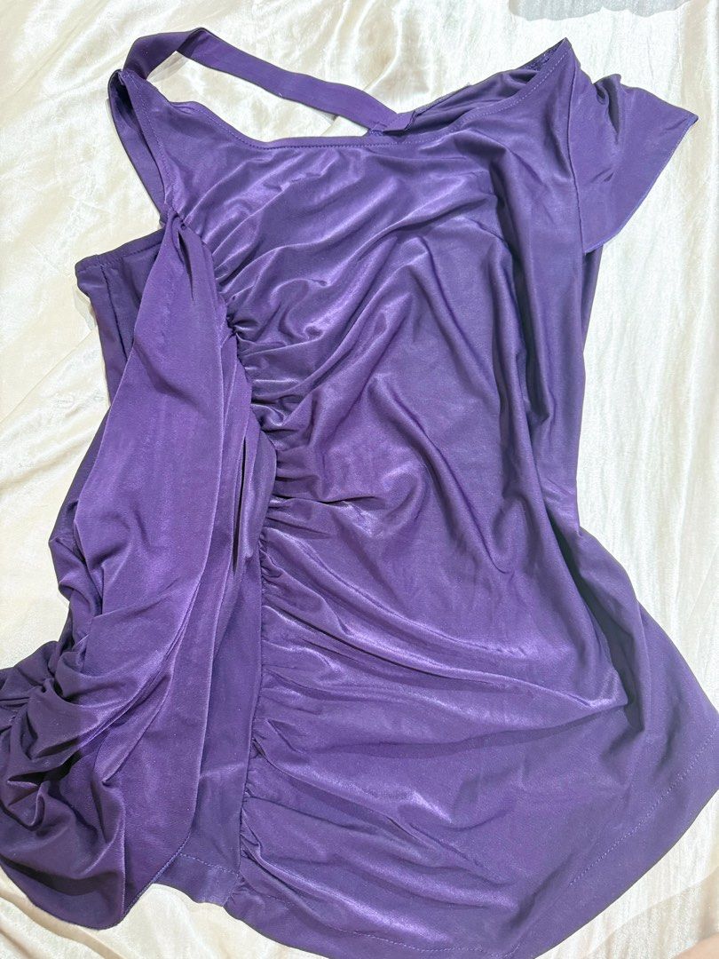 Y2K Blouse in Purple Size S (Category: Others Tops) located in Manila. Submitted by strawberrymelo (Listing ID 1461143428, Image 2). Description: .