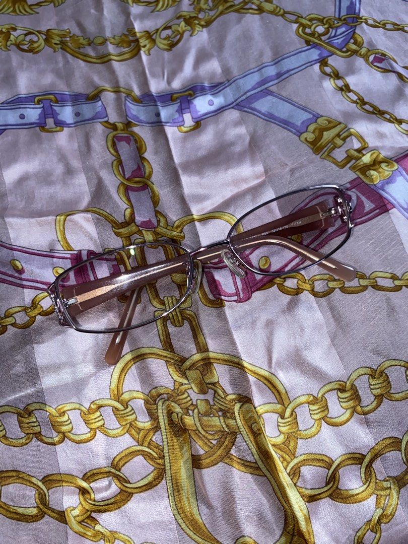 ‘Y2k Gucci Titanium Pink Glasses’ (Category: Sunglasses & Eyewear) located in Calamba. Submitted by dreality. (Listing ID 1461259231, Image 3). Description: ‘Y2k Gucci Titanium Pink Glasses’ - Perfect for office siren look 👩🏻‍🏫 Beautiful Luxury Details! ✨ Made in Japan. ・ In a Good condition! ・ Flaw: NONE! 🔖 PRICE: ₱3,000 ONLY! (Or dm me your price).