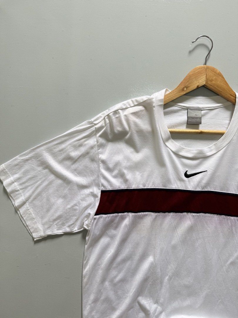 Y2K NIKE MID SWOOSH (Category: Activewear) located in Cavite. Submitted by chooseyouroutfit (Listing ID 1461246522, Image 2). Description: Y2K NIKE MID SWOOSH - embroid swoosh - cotton yung tela Length 27 Width - 21 Excellent condition Issue: bleeding check detailed pictures in comment Price direct message me 📩.