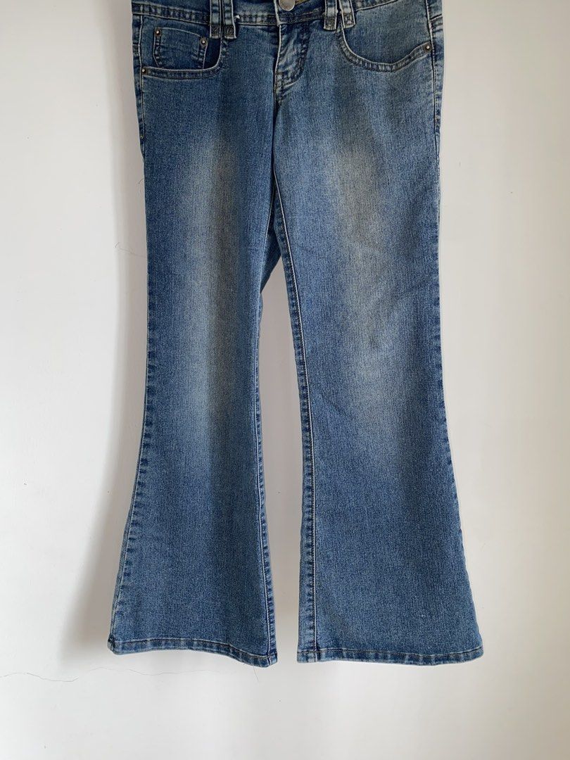 ‘Y2k Style Crissa Flared Denim Jeans’ (Category: Jeans) located in Calamba. Submitted by dreality. (Listing ID 1461257932, Image 3). Description: ‘Y2k Style Crissa Flared Denim Jeans’ - Beautiful Details! 🌸✨ Waist: 28 | Length: 34 | Leg Opening: 10 ・ In a Good Condition! ・ Color rate: 10/10 ・ Flaw: NONE! 🔖 PRICE: ₱600 ONLY!.