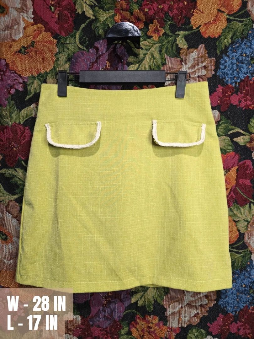 Yellow Mini Skirt with White Trim Pockets (Category: Skirts) located in Paranaque City. Submitted by titaartestudio (Listing ID 1461245196, Image 1). Description: - Adorable yellow mini skirt - Features two front pockets with white trim .