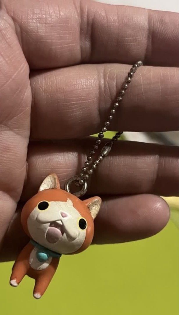 Yokai orange bag charm (set#6 (Category: Character Goods) located in Paranaque City. Submitted by bonsaiart (Listing ID 1461320129, Image 1). Description: Pre owned Good condition 235+sf Payment via GCASH or paymaya No to meetup No to cop / cod Shipping via j&t only No breaking of set or bundle.