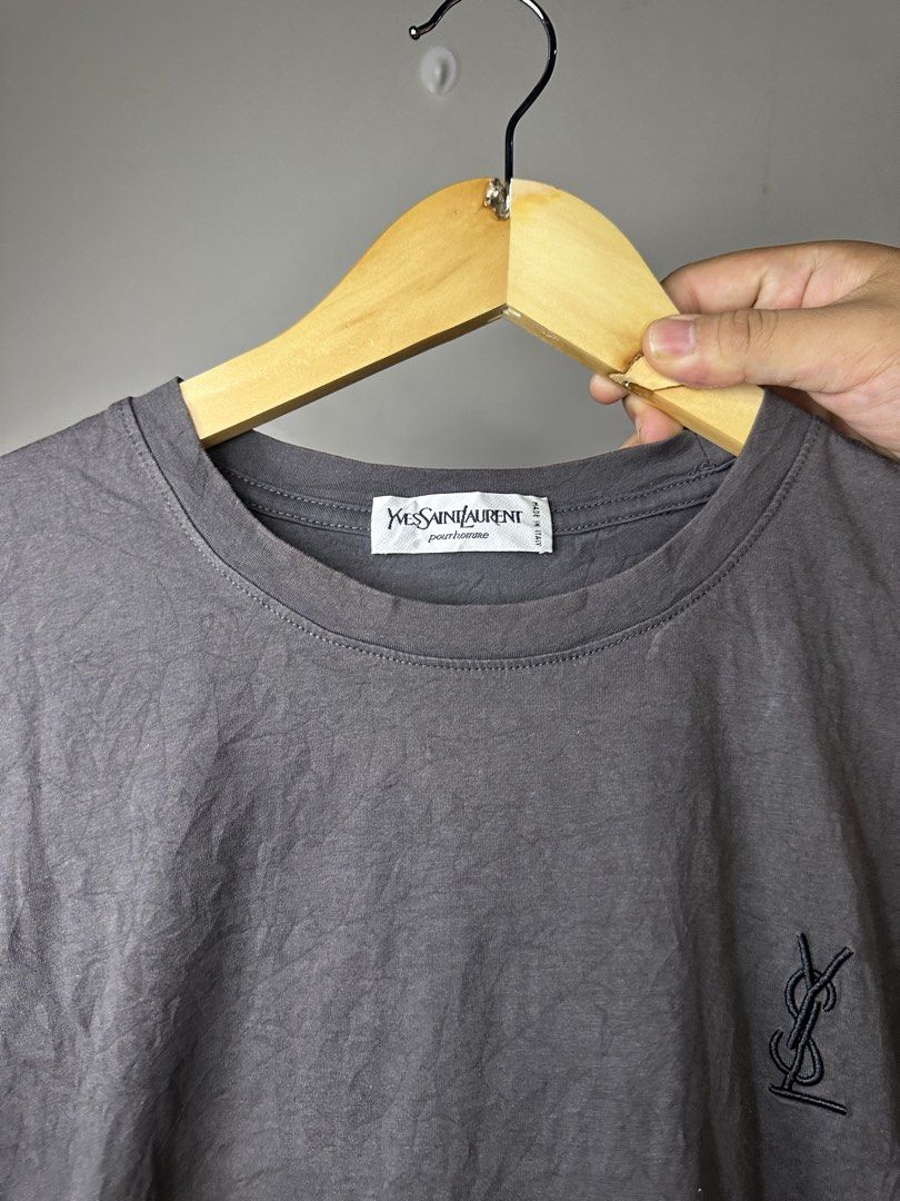 YVES SAINT LAURENT (Category: Tshirts & Polo Shirts ) located in Molave. Submitted by thriftmate13 (Listing ID 1461128847, Image 2). Description: .