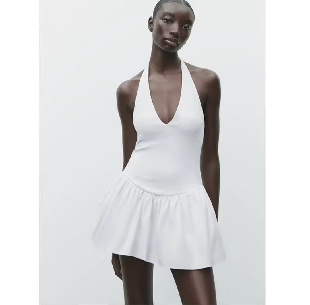 ZARA Halter Mini White Bubble Dress (Category: Dresses) located in Legazpi City. Submitted by ilysabby (Listing ID 1461286824, Image 3). Description: unused (washed only) same dress worn on the first pic.