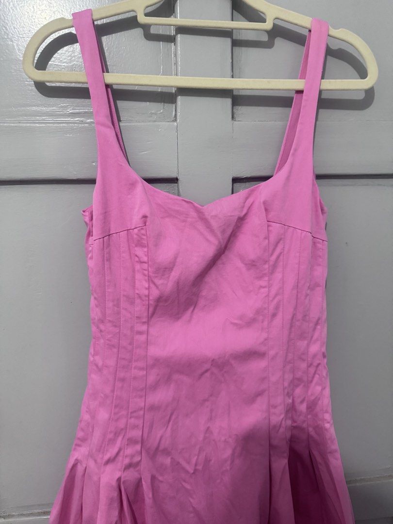 ZARA PEPLUM PINK DRESS (Category: Dresses) located in Makati City. Submitted by sassywear.ph (Listing ID 1461279431, Image 2). Description: Guaranteed authentic, used once lang. No when worn po kasi it does not fit me anymore. :( XS on tag. .