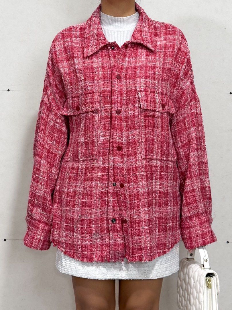 ZARA Pink Plaid Tweed Overshirt Jacket (Category: Coats, Jackets and Outerwear) located in Cabanatuan. Submitted by alysanne0910 (Listing ID 1461123093, Image 1). Description: - Zara pink plaid tweed overshirt jacket - Button-up front - Two chest pockets - Perfect for layering - Made in Morocco - Size XL.