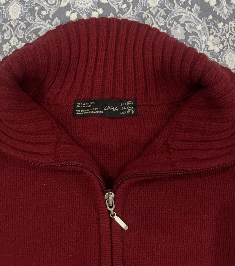 Zara Red Zip-Up Cardigan Sweater (Category: Coats, Jackets and Outerwear) located in Batangas. Submitted by gavsandrix (Listing ID 1461147100, Image 2). Description: - Zara red knit cardigan - Full zip-up front - Shawl collar - Ribbed cuffs and hem - Made in Bangladesh - Ideal for layering or wearing solo.