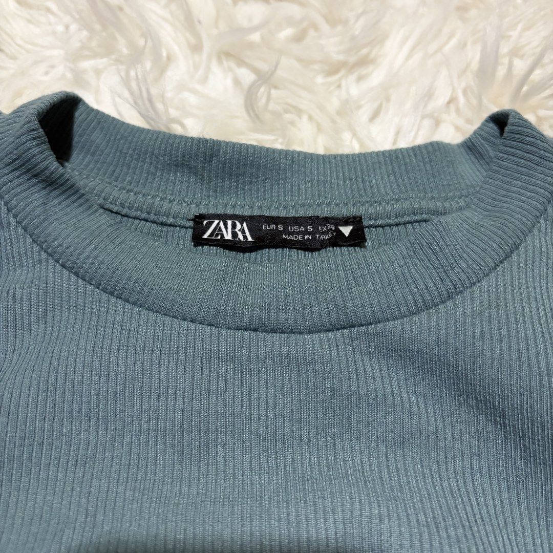 Zara Ribbed Ruched Drawstring T-shirt (Category: Shirts) located in Davao. Submitted by elizzadiac (Listing ID 1461229218, Image 3). Description: - Zara green ribbed t-shirt - Short sleeves, crew neck - Ruching and drawstring details on sides for adjustable fit - Size S - Ideal for casual wear.