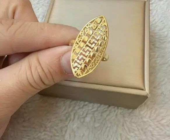 14K Vermeil Gold Ring (Category: Rings) located in Caloocan City. Submitted by cheskhaionlinestore2.0 (Listing ID 1461457100, Image 2). Description: New Collection 🥰 14k GOLD VERMEIL RINGS ₱750 each only 📌 ₱600 each only min 5📌 ₱450 each only min 12📌 What is Vermeil Gold? 14K Vermiel Gold Gold vermeil (pronounced ver-may) is a high-quality type of gold-plated jewelry defined by a sterling silver base metal, a thick gold layer (at least 2.5 mi