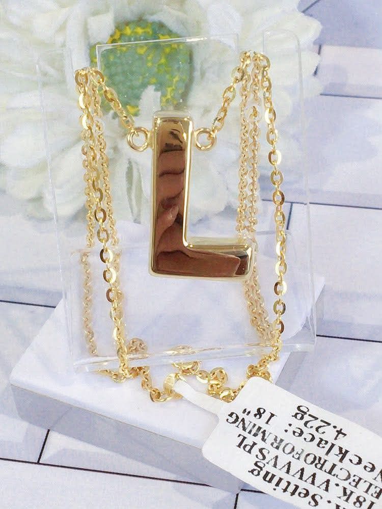 18k Hk setting gold electroform initial necklace (Category: Necklaces) located in Manila. Submitted by bhelgoldseller2ndaccount (Listing ID 1461506784, Image 1). Description: New!!✨New!!✨New!! Authentic 18k Hk Golds 💯pawnable/naisasanla 💯with high appraisal rate 💯good investment 💯Direct supplier price 👉OPEN for resellers 🌺please take time to evaluate their actual sizes and grams 👉Best panggift for all occasions ✅ Sold per grams not per pie