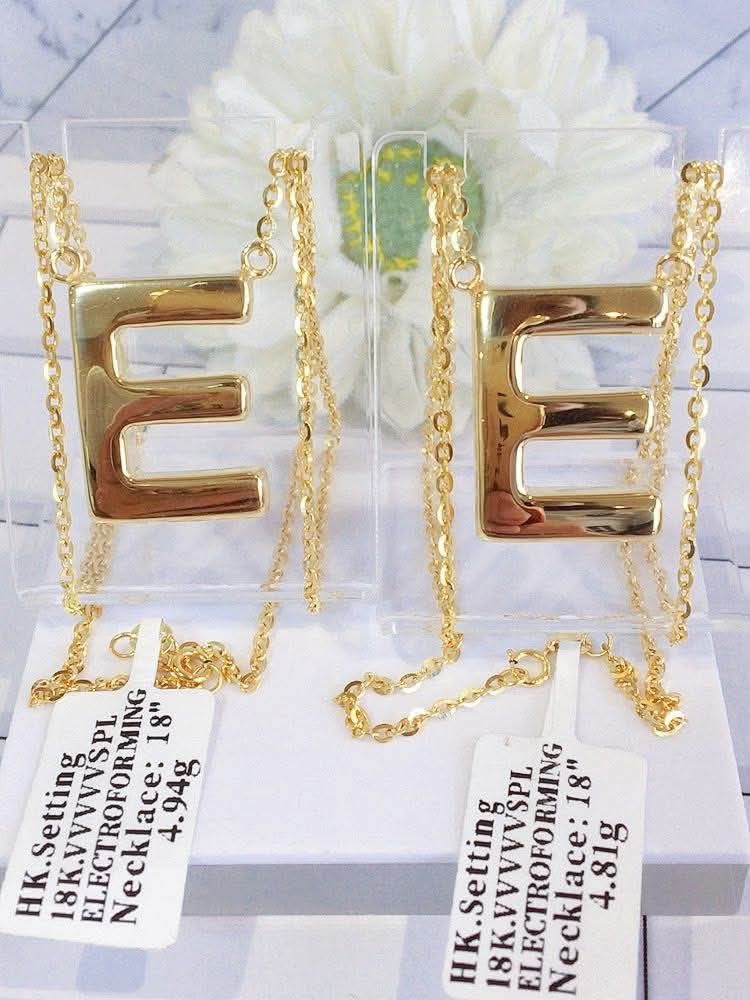 18k Hk setting gold electroform initial necklace (Category: Necklaces) located in Manila. Submitted by bhelgoldseller2ndaccount (Listing ID 1461506784, Image 2). Description: New!!✨New!!✨New!! Authentic 18k Hk Golds 💯pawnable/naisasanla 💯with high appraisal rate 💯good investment 💯Direct supplier price 👉OPEN for resellers 🌺please take time to evaluate their actual sizes and grams 👉Best panggift for all occasions ✅ Sold per grams not per pie