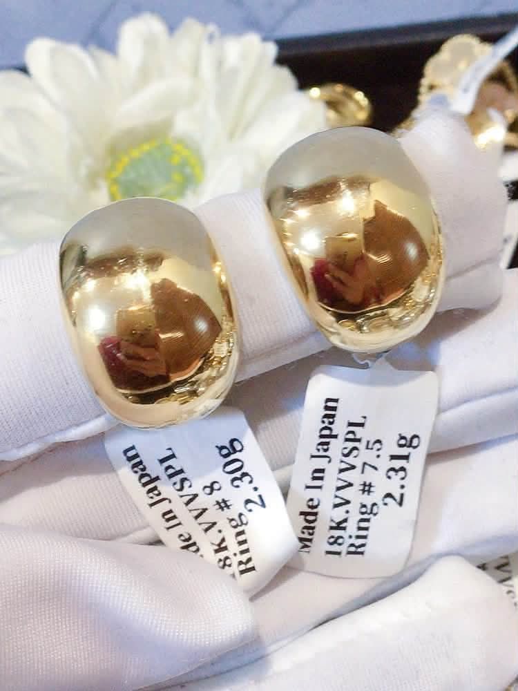 18k Japan gold dome ring (Category: Rings) located in Manila. Submitted by bhelgoldseller2ndaccount (Listing ID 1461383837, Image 2). Description: New!!✨New!!✨New!! Authentic 18k Japan Golds 💯pawnable/naisasanla 💯with high appraisal rate 💯good investment 💯Direct supplier price 👉OPEN for resellers 🌺please take time to evaluate their actual sizes and grams 👉Best panggift for all occasions ✅ Sold per grams not per piece Kya lowest price ✅With