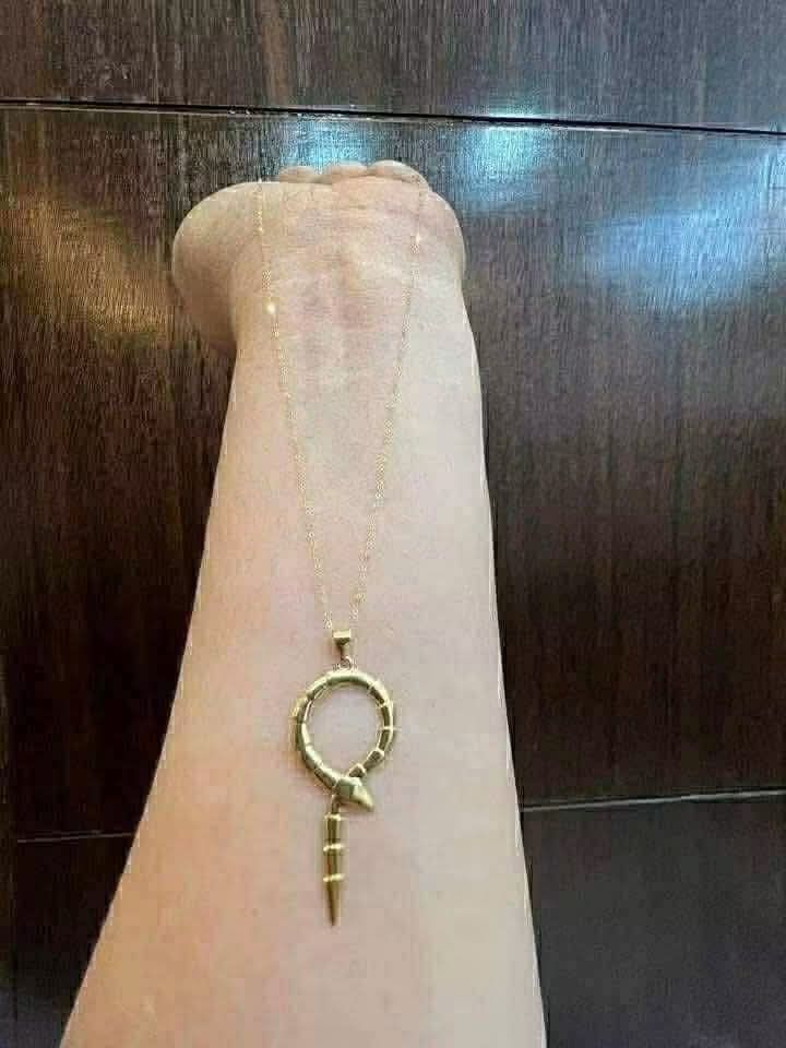 18K Saudi Gold Serpentine Pendant (Category: Necklaces) located in Caloocan City. Submitted by cheskhaionlinestore2.0 (Listing ID 1461453812, Image 3). Description: 18K Pure Saudi Gold SERPENTI PENDANT Rope- ₱6100 only 📌 Dancing- ₱4350 only 📌 Tuaco- ₱4350 only 📌 Box chain- ₱6250 only 📌 Figaro- ₱7200 only 📌 Cadena- ₱6850 only 📌 Micr0- ₱6100 only 📌 Paperclip- ₱6800 only 📌 Carter- ₱5950 only 📌 Japan- ₱6700 only 📌 🍒 Pawnable/ Nasasangla💯 