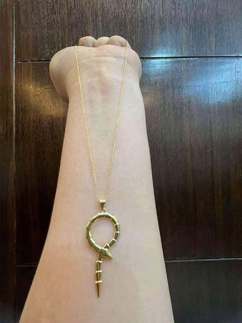 18K Saudi Gold Serpentine Pendant (Category: Necklaces) located in Caloocan City. Submitted by cheskhaionlinestore2.0 (Listing ID 1461453812, Image 2). Description: 18K Pure Saudi Gold SERPENTI PENDANT Rope- ₱6100 only 📌 Dancing- ₱4350 only 📌 Tuaco- ₱4350 only 📌 Box chain- ₱6250 only 📌 Figaro- ₱7200 only 📌 Cadena- ₱6850 only 📌 Micr0- ₱6100 only 📌 Paperclip- ₱6800 only 📌 Carter- ₱5950 only 📌 Japan- ₱6700 only 📌 🍒 Pawnable/ Nasasangla💯 
