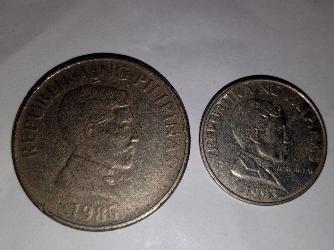 1985 / 1993 1 Piso Coin (Category: Currency) located in Davao. Submitted by banana.pancake (Listing ID 1461522759, Image 1). Description: Both for 100.