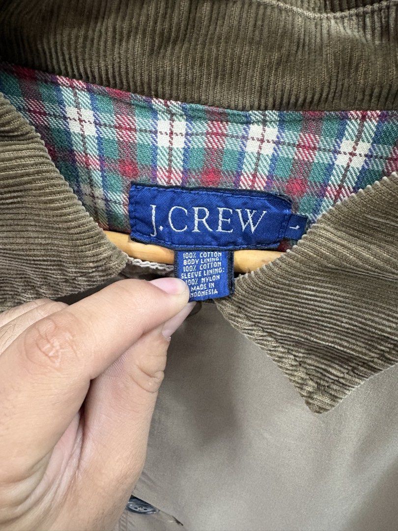 1990’s j.crew Barn Jacket. (Category: Coats, Jackets and Outerwear) located in Paranaque City. Submitted by arcvintage (Listing ID 1461514632, Image 3). Description: Size: Large on tag Chest: 26.5” Length: 31” Flaws: Replace Buttons, pinhole, paint splatter Color rate: 9/10 ₱1000 plus shipping fee. ________________________________________ Sizing is determined by measurements not by the garment tag. ________________________________________ Disclai