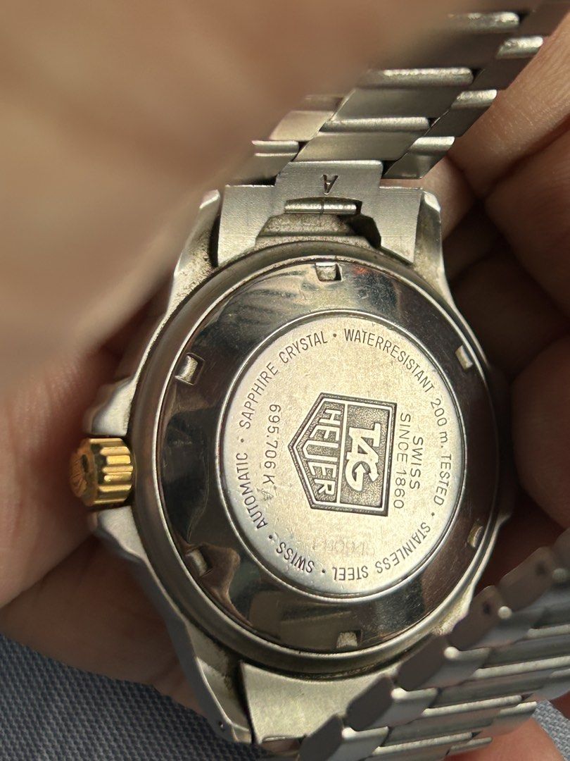 1990s Tagheuer Professional Automatic diver watch (Category: Luxury Watches) located in Caloocan City. Submitted by guitara1822 (Listing ID 1461387317, Image 3). Description: MANUFACTURER: Tag Heuer MODEL: Automatic Diver 4000 REFERENCE: 695.706K YEAR: 1990’s CASE: The stainless steel case measures 38mm in diameter. In typical diver fashion it features a rotating bezel which is in good condition. Both the bezel and the case present with minor wea