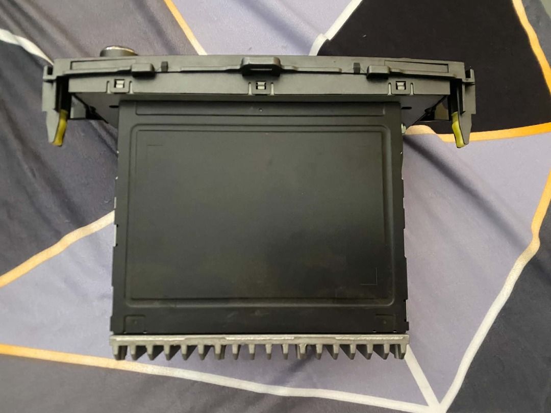 2008 Toyota Altis Original Headunit (Category: Audio, Video, Alarm and other Electronic Accessories) located in Manila. Submitted by rjcamacho099022 (Listing ID 1461530886, Image 3). Description: Not used anymore. No hard press buttons. Negotiable pa sa makikipagmeetup na. BF Resort area priority. Pwede din via lalamove, SF shouldered by buyer..