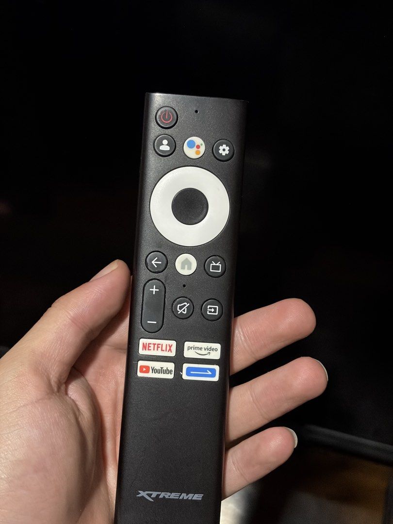 32 Inch Google TV (2025 OS) (Category: TV) located in Manila. Submitted by herman.cold (Listing ID 1461456585, Image 3). Description: Used it not more than a year, I upgraded TV lang since mas preferred ko ng bigger. Latest Operating System since it’s a Google TV, with special buttons for netflix youtube, prime and 1 assignable button. Clean and Super kinis pa no issues and never been repaired.