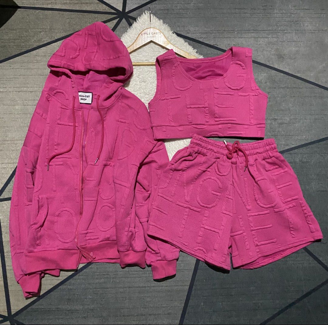 3 in 1 Sets (Category: Sets or Coordinates) located in Bulacan. Submitted by bbyrics (Listing ID 1461455711, Image 2). Description: xs-med.