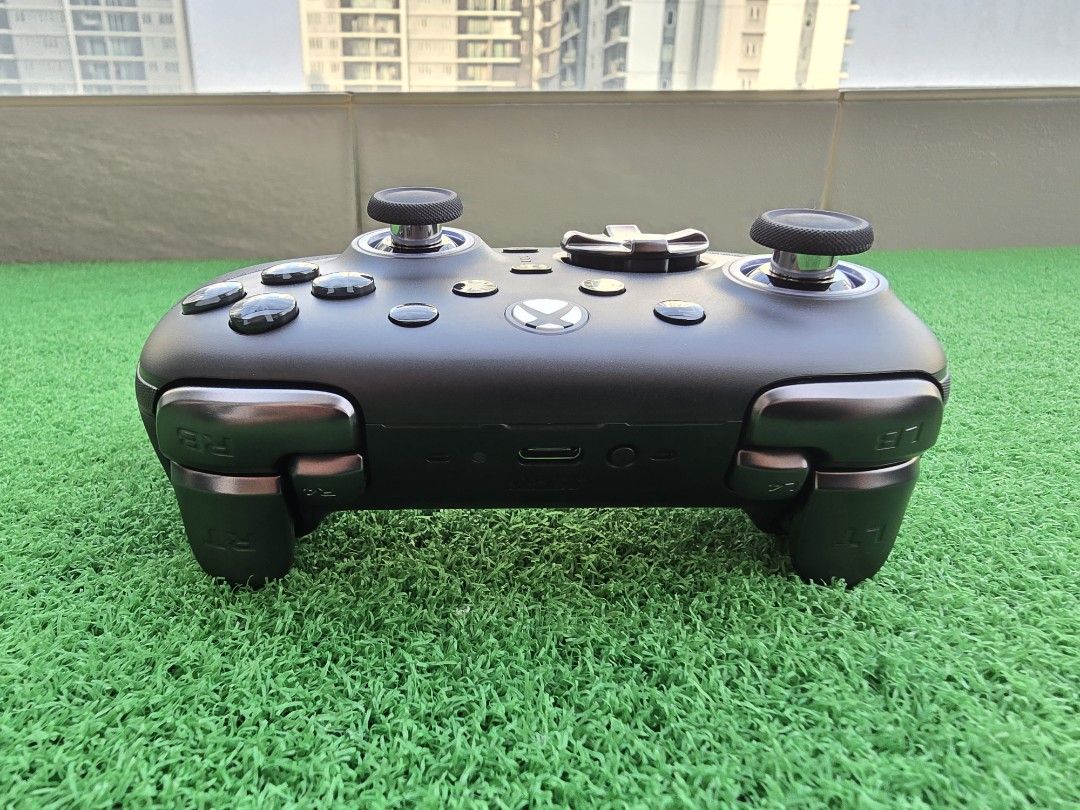 8BitDo Ultimate 3E Wireless Controller (Category: Controllers) located in Kuala Lumpur. Submitted by jkwong99 (Listing ID 1461329619, Image 3). Description: 8BitDo Ultimate 3E Controller for Xbox, PC, Android, Apple Condition: Like new. All perfect working condition. Only used for 2 hours. Warranty: Until 8/9/2027 by official 8BitDo Global Store. Package includes: Fullbox set. Reason for sale: Not to my preference. Price slighly negotiable. Serio