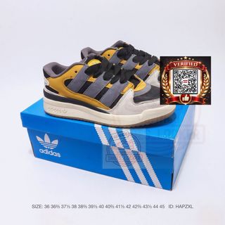 (Category: ) located in . Submitted by shoes.locker (Listing ID 1461423990, Image 1). Description: .